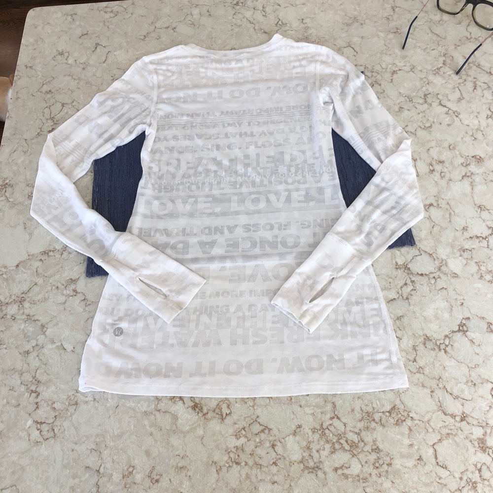 Lululemon super comfy long sleeve t shirt